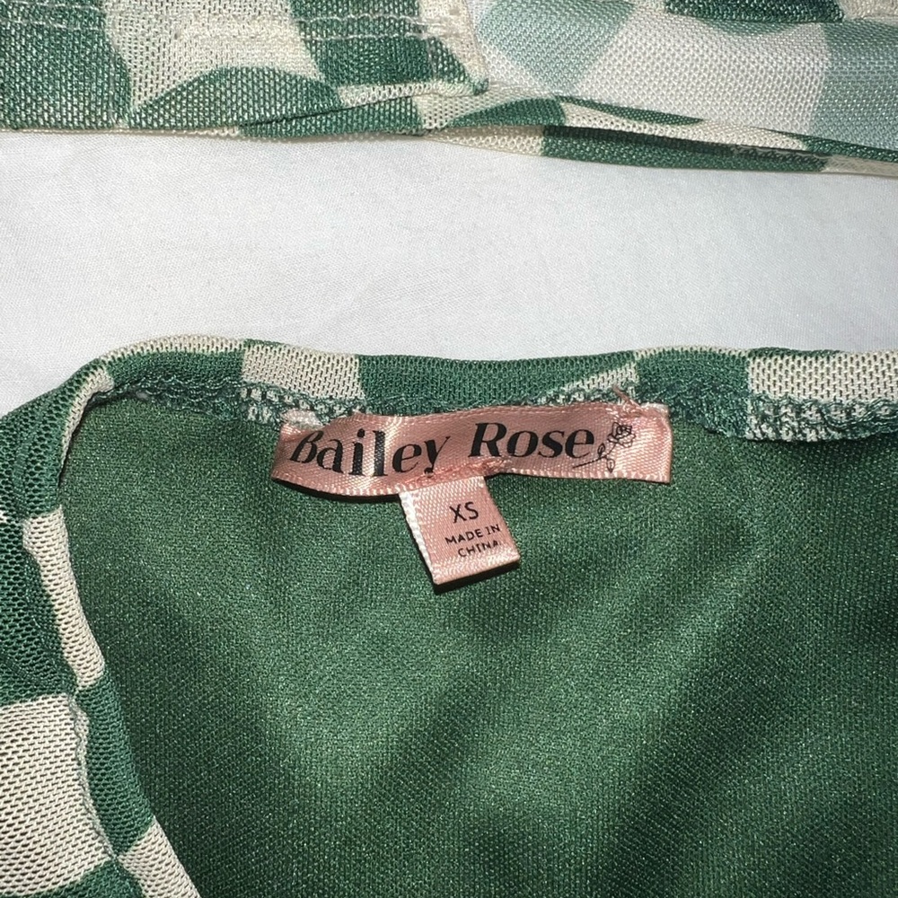 Patterned Two Piece Mesh Set - Picture 5 of 8